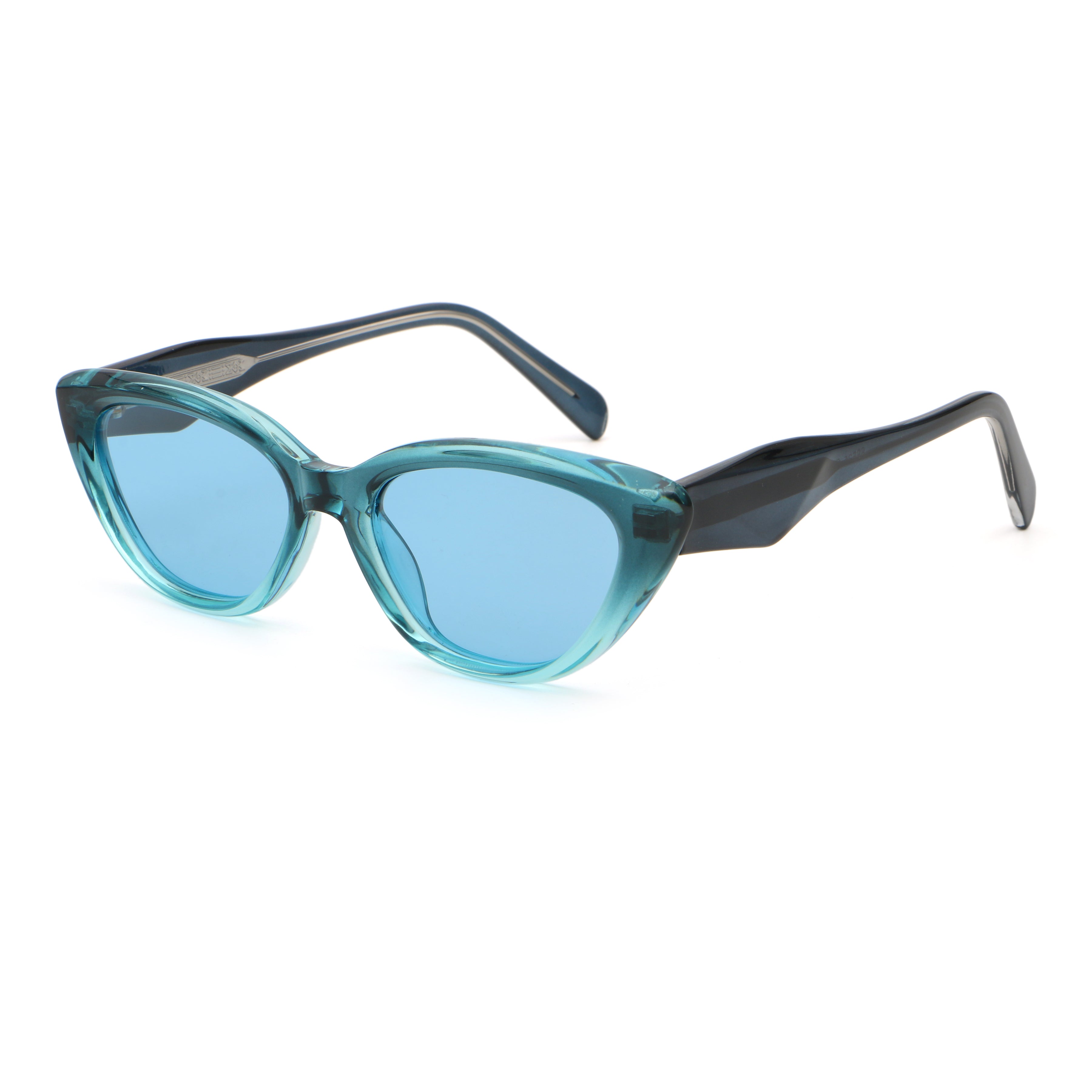 Oversized Cat-Eye Sunglasses | Sculpted Winged Statement Eyewear | 66525